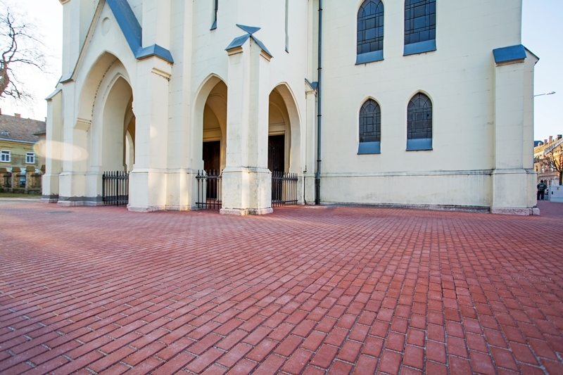 Leier piazza 10x20x6cm, červená